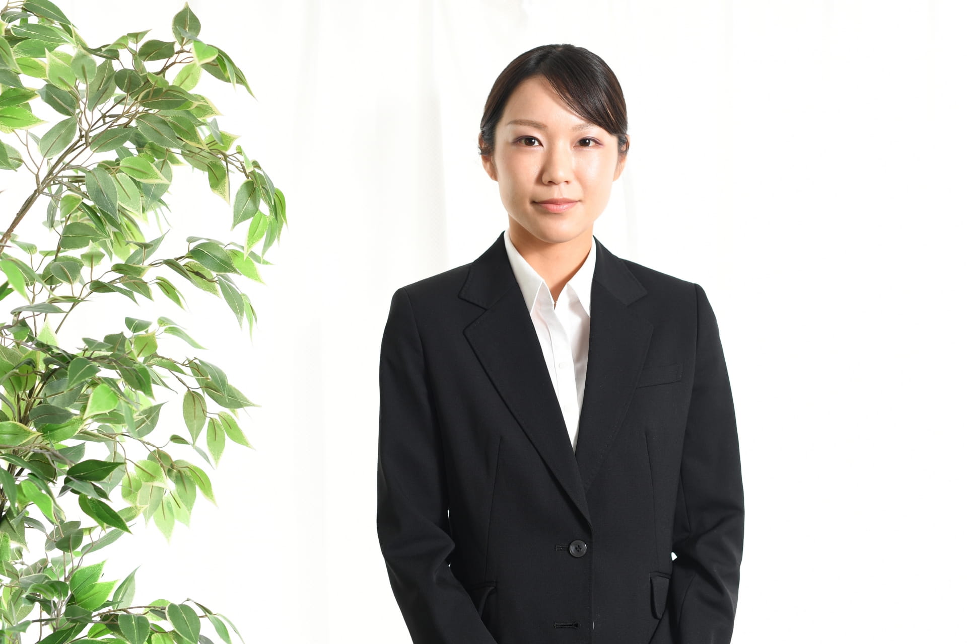 完全第三者の中立的な立場